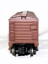 Load image into Gallery viewer, Lionel x2458 Pennsylvania DoubleDoor Automobile Mtal Boxcar EXTRA RIVET Version