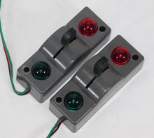 Load image into Gallery viewer, MTH 40-1020 1021 PAIR RealTrax RH/LH Switches 072 O Used Works great C7 +INSTRUCTIONS