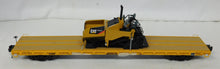 Load image into Gallery viewer, MTH 20-98795 Caterpillar Flat Car w/ die cast AP655D Asphalt Paver O 1/48 2012 Premier