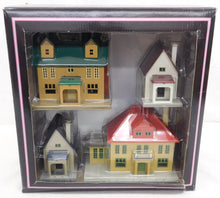 Load image into Gallery viewer, MTH 10-4059 #192 VIlla Set Tinplate Traditions 4 buildings Standard Bungaows Manors C-10