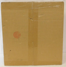 Load image into Gallery viewer, Lionel 6-83286 JOHN DEERE Steam Freight Train Set LIONCHIEF Remote Control C-10 New