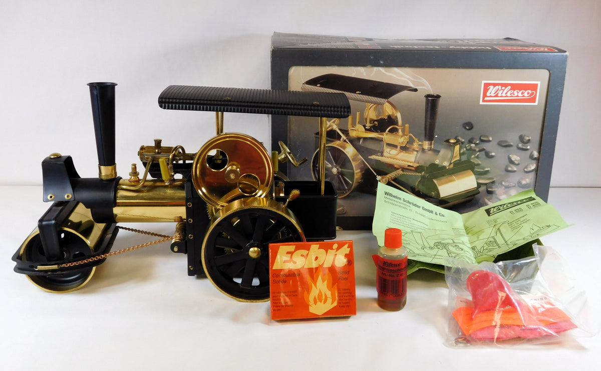 Wilesco D366 Old Smoky Live Steam Roller & A386 Water Cart BOXED