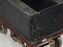 Load image into Gallery viewer, Lionel Mfg. Co NYC&HRRR TENDER ONLY for #6 Standard Gauge Steam engine Early version