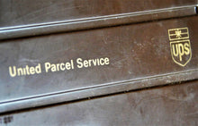 Load image into Gallery viewer, UPS Truck P-600 Brown Delivery Truck Boxed 1977 rolling door 5.5" Replica