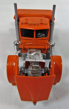 Load image into Gallery viewer, Lionel 6-52040 GT TTOS Flatcar w/Lionel tractor trailer Wolverine Division 52033