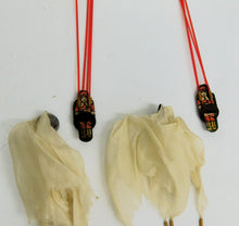 Load image into Gallery viewer, Gilbert ERECTOR set 9 1/2 Automotive Set w/ Parachute Jump 1949 w/motor Red case