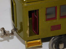 Load image into Gallery viewer, Lionel 347 Set #8 Standard gauge passenger Olive 337 338 1920s Maroon Trim BOXED