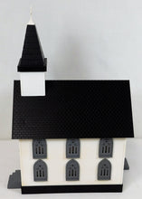 Load image into Gallery viewer, MTH 30-9002 #5 Country Church white w/black roof graywindows assmbld Ogauge '97