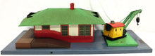 Load image into Gallery viewer, American Flyer 612 O Mystic Station w/ Operating Crane BROWN platform 1940s O/S