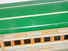 Load image into Gallery viewer, Marx M10005 Union Pacific passenger Set Green Cream Streamline UP windUp +USRPO