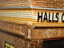 Load image into Gallery viewer, Menards 279-8488 Halls of Handsome BarberShop O gauge lighted + 6 figures barber