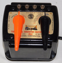 Load image into Gallery viewer, Lionel 1033 TCA 2026 National Convention Special GOLD VERSION Transformer Banquet
