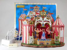 Load image into Gallery viewer, LEMAX 64492 Carnival Side Shows Circus Performers Animated Sound Light 2006 WRX