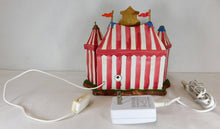 Load image into Gallery viewer, LEMAX 64492 Carnival Side Shows Circus Performers Animated Sound Light 2006 WRX
