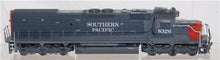 Load image into Gallery viewer, Athearn 8326 Southern Pacific SD40T-2 diesel engine Runs HO Strobe Tunnel Motor