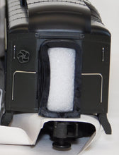 Load image into Gallery viewer, MTH 20-4136a SOUTHERN Madison Heavyweight Passenger Combine 658 1/48 Premier Add