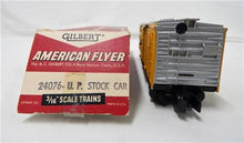 Load image into Gallery viewer, American Flyer 24076 Union Pacific Cattle Stock Car BOXED and CLEAN! postwar KNUCKLE