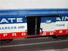 Load image into Gallery viewer, CLEANEST American Flyer 982 Bangor & Aroostoock State of Maine Boxcar BAR w/nibs