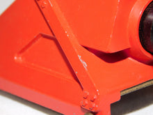 Load image into Gallery viewer, Lionel 260 Red Bumper Lighted Die Cast BOXED Works Lighted 1950s USA O C8 1950s