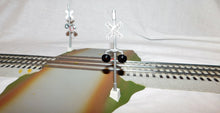 Load image into Gallery viewer, Lionel 6-12052 Fastrack Grade Crossing Bell Sound new flashers TESTED and works