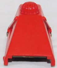 Load image into Gallery viewer, Lionel 260 Red Bumper Lighted Die Cast BOXED Works Lighted 1950s USA O C-8 earlier box