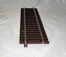 Load image into Gallery viewer, Atlas O #7050 Lot of 4 Sections 10" straight 2 Rail O Scale nickle silver Cde148
