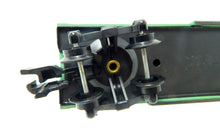 Load image into Gallery viewer, American Flyer 24065 NYC Green Painted Boxcar Pikemaster couplers New York Central