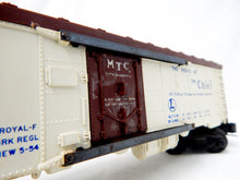 Load image into Gallery viewer, BOXED Lionel Train 6672 Santa Fe SFRD Refrigerator Car blue letters 1954 Postwar