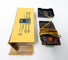 Load image into Gallery viewer, American Flyer 1190 Sears Special 1956 BOXED Uncatalogued Train Set 303 w/trestle