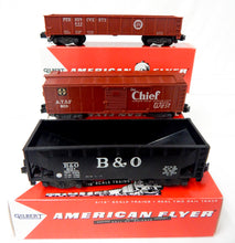 Load image into Gallery viewer, American Flyer 1190 Sears Special 1956 BOXED Uncatalogued Train Set 303 w/trestle