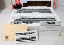 Load image into Gallery viewer, American Flyer 6-49601 Missouri Pacific PA AA Passenger Set Eagle + 3 cars 9 pcs