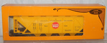 Load image into Gallery viewer, Clean Boxed Lionel 9371 Seaboard Coast Line Covered hopper Lantic Sugar O Quad