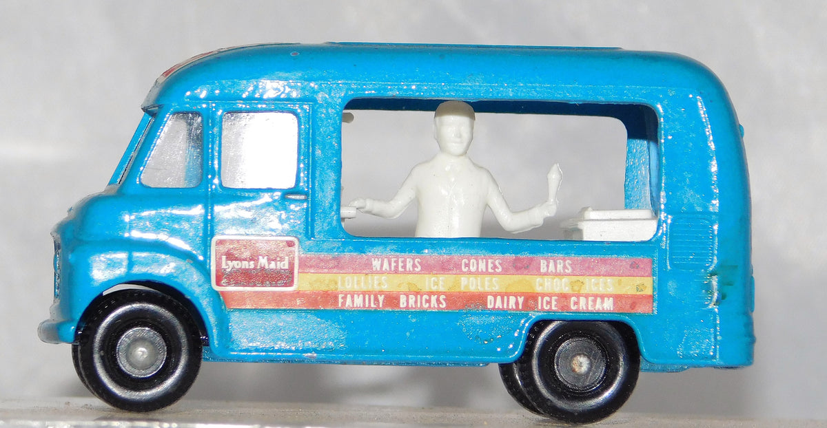 ミニカー MATCHBOX No.47 LYONS MAID ICE-CREAM MOBI s-l400.jpg