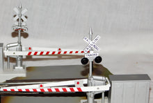 Load image into Gallery viewer, Lionel 6-12062 Fastrack Grade Crossing w/ Gates Flashers & Bell Sound C-7 Wrking