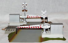 Load image into Gallery viewer, Lionel 6-12062 Fastrack Grade Crossing w/ Gates Flashers & Bell Sound C-7 Wrking