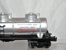Load image into Gallery viewer, Lionel 6-29789 Pennsylvania Salt Chemicals caustic soda 3 dome tank car SHPX4727