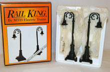 Load image into Gallery viewer, MTH 30-1031 #59 Gooseneck Lamp Classic Single Arc Teardrop Street Lamps GREEN (2