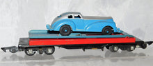 Load image into Gallery viewer, American Flyer 715 Unloading flatcar w/Blue & Silver Manoil Coupe 1952 blue ramp