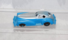 Load image into Gallery viewer, American Flyer 715 Unloading flatcar w/Blue & Silver Manoil Coupe 1952 blue ramp