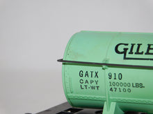 Load image into Gallery viewer, American Flyer 910 Gilbert Chemicals Tank car diecast frame 1954 C-7+ CLEAN