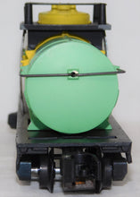 Load image into Gallery viewer, American Flyer 910 Gilbert Chemicals Tank car diecast frame 1954 C-7+ CLEAN