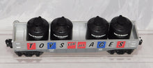 Load image into Gallery viewer, Lionel 6-26093 HobbyTown USA gondola +4 cannisters HTUX1980 ToysAges 2004 Scarce