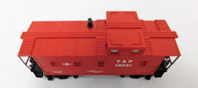 Load image into Gallery viewer, Lionel 6-16531 Texas & Pacific Caboose Square Window Lighted Interior T&P tradit