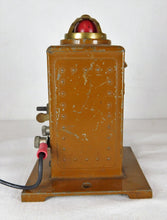 Load image into Gallery viewer, Lionel #91 Prewar Circuit Breaker Die Cast Lightd 1930-1942 Standard Gauge CLEAN
