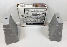 Load image into Gallery viewer, Lionel 6-12744 5" Tall ROCK PIERS SET OF 2 to elevate track or support bridge
