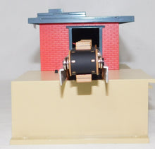 Load image into Gallery viewer, Lionel 6-37964 Crate Loader Archive Collection Operating Freight Terminal C-9 O