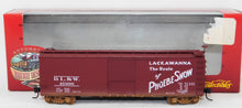 Load image into Gallery viewer, Ertl 4296 Delaware, Lackawanna, & Western 50' USRA Double Sheathed Boxcar 45900
