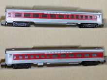 Load image into Gallery viewer, Model Power Santa Fe Super Liner Diesel Passenger Set Ltd ed #1028/2000 in Case