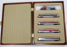 Load image into Gallery viewer, Model Power Santa Fe Super Liner Diesel Passenger Set Ltd ed #1028/2000 in Case