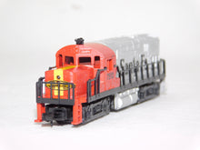 Load image into Gallery viewer, Model Power Santa Fe Super Liner Diesel Passenger Set Ltd ed #1028/2000 in Case